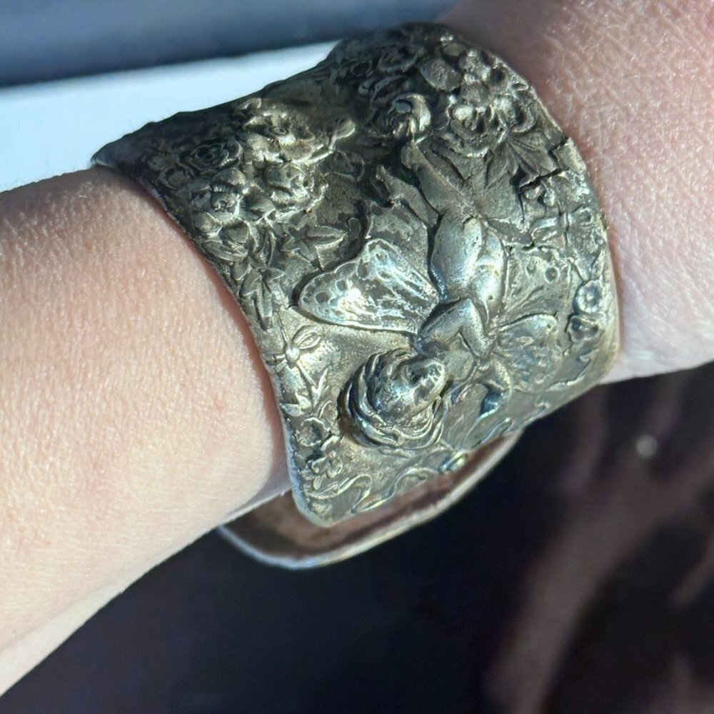 Fairy Cherub Putti Sterling Silver Antique Gorham Cuff Bracelet Floral 925 HEavy - Picture 14 of 15